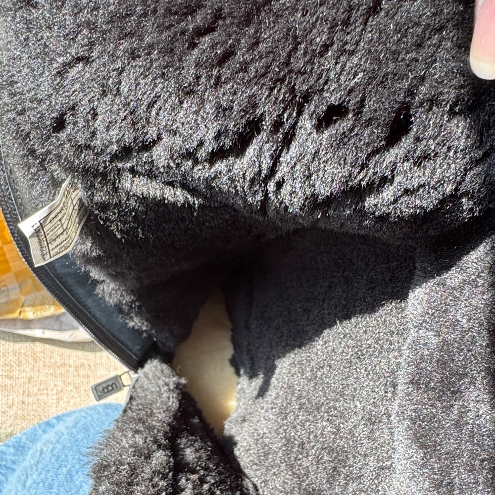 UGG Australia Kenly Tall zipper Boots - Picture 5 of 7
